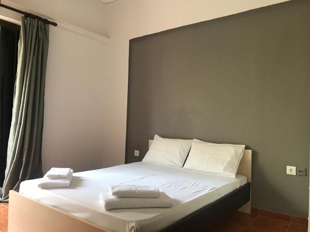 Amalthia Hotel Apartments Rethymno Exterior foto